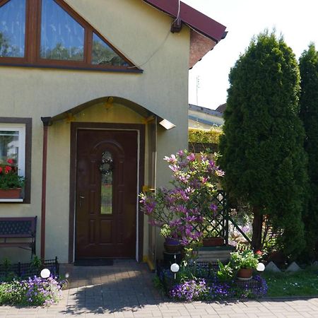 Dom We Fromborku Villa Exterior photo